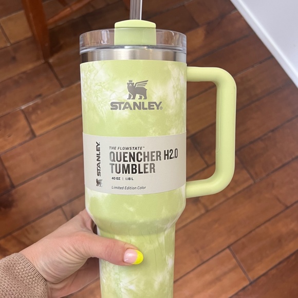 Stanley: 40 oz. Limited edition citron die dye - Picture 2 of 3